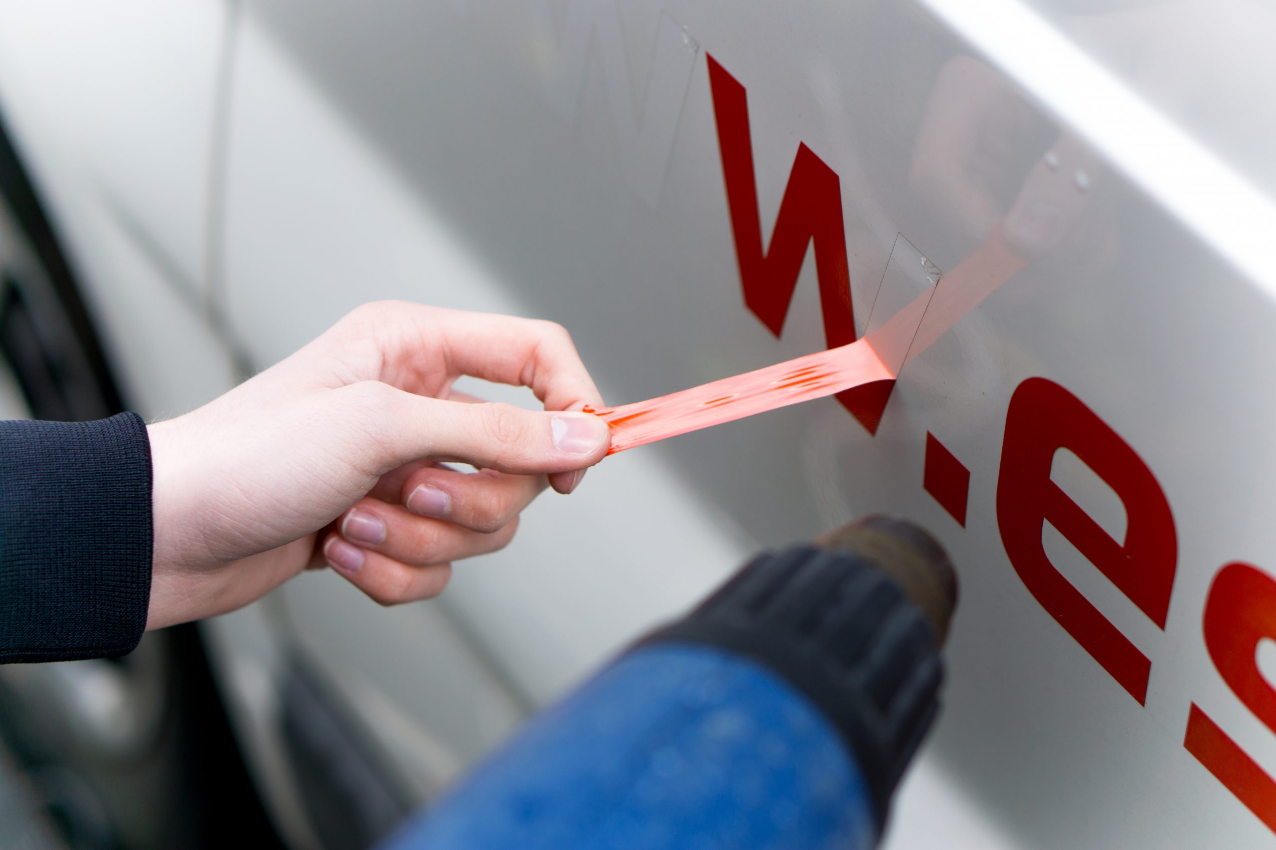 Autoaufkleber entfernen lassen